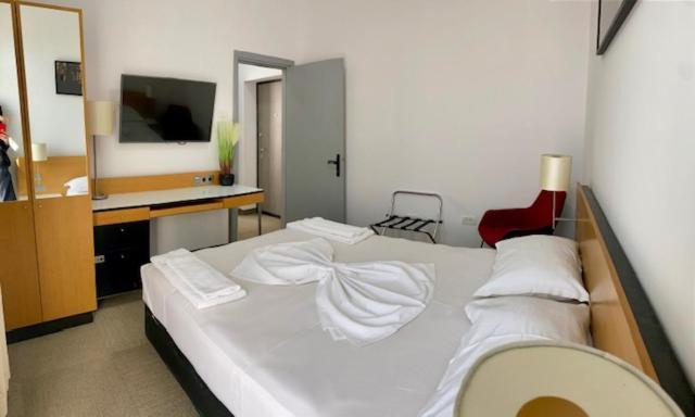 Corso Hotel Eforie Sud  Buitenkant foto